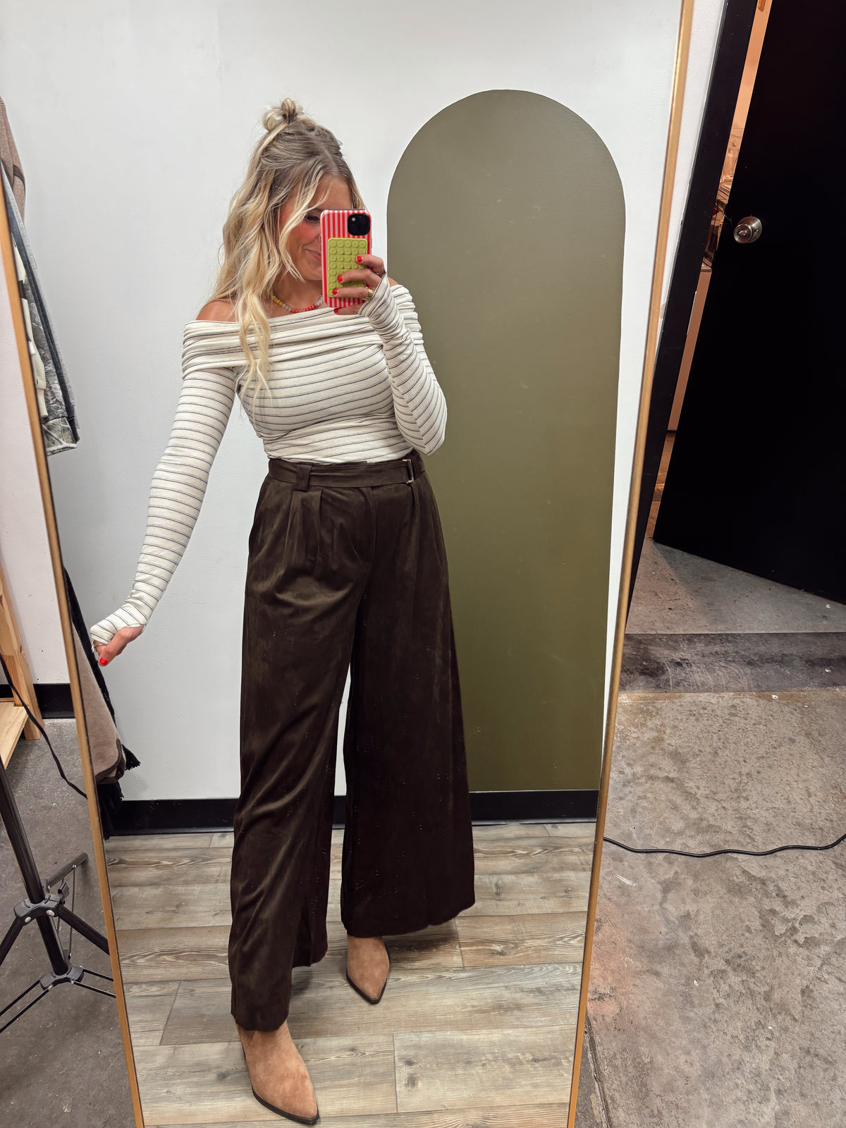 So Chic Wide Leg Pant (Chocolate)