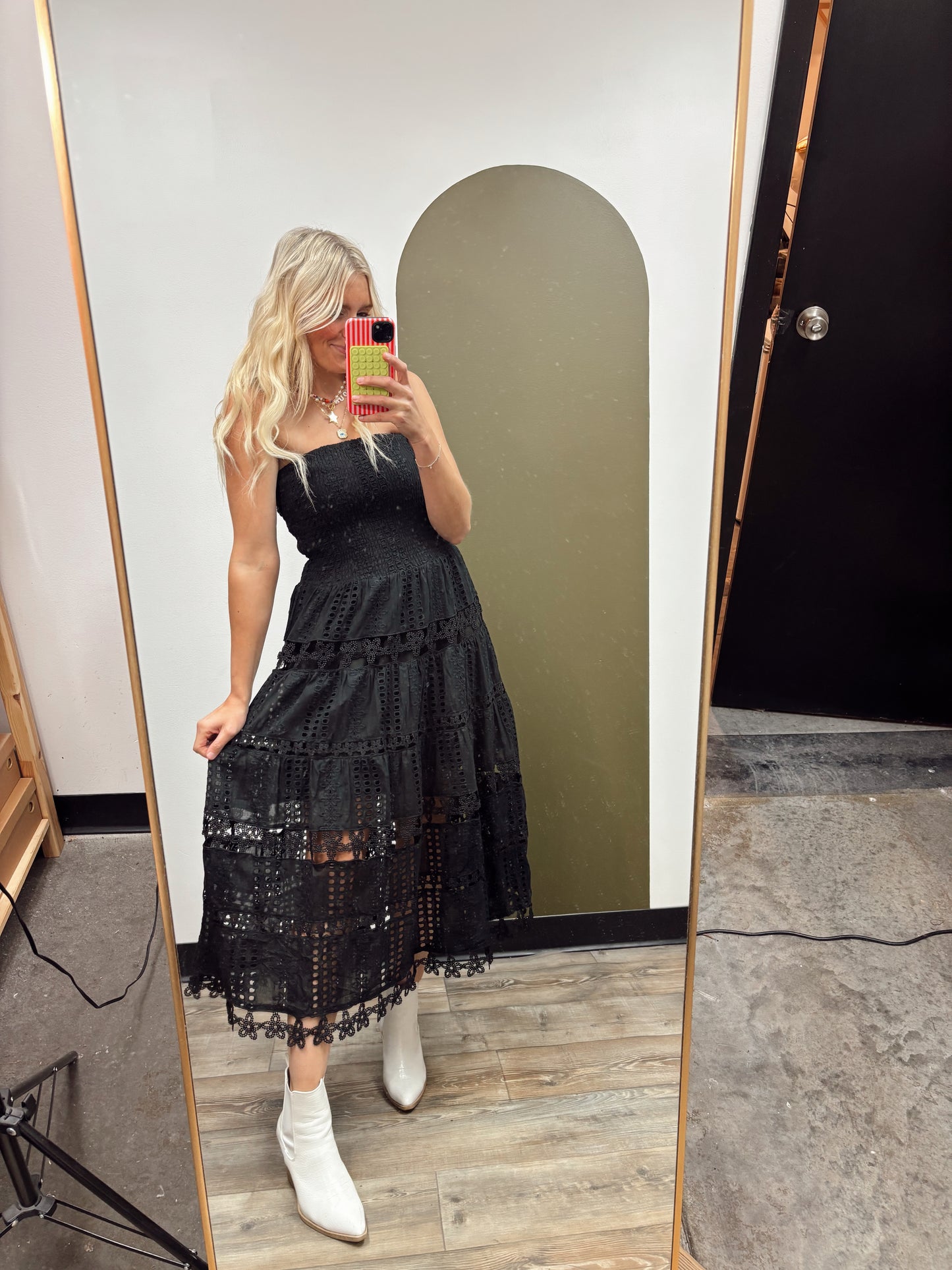 Vineyard Eyelet Dress (Black)