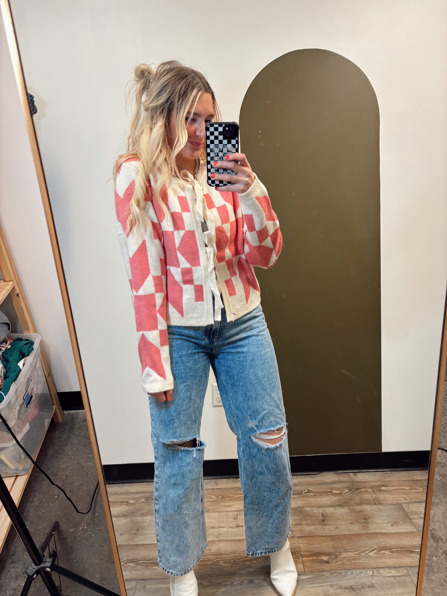 Shape Of You Cardigan (Pink)