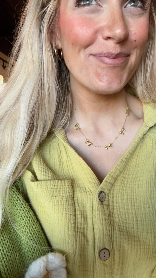Bow Festival Necklace