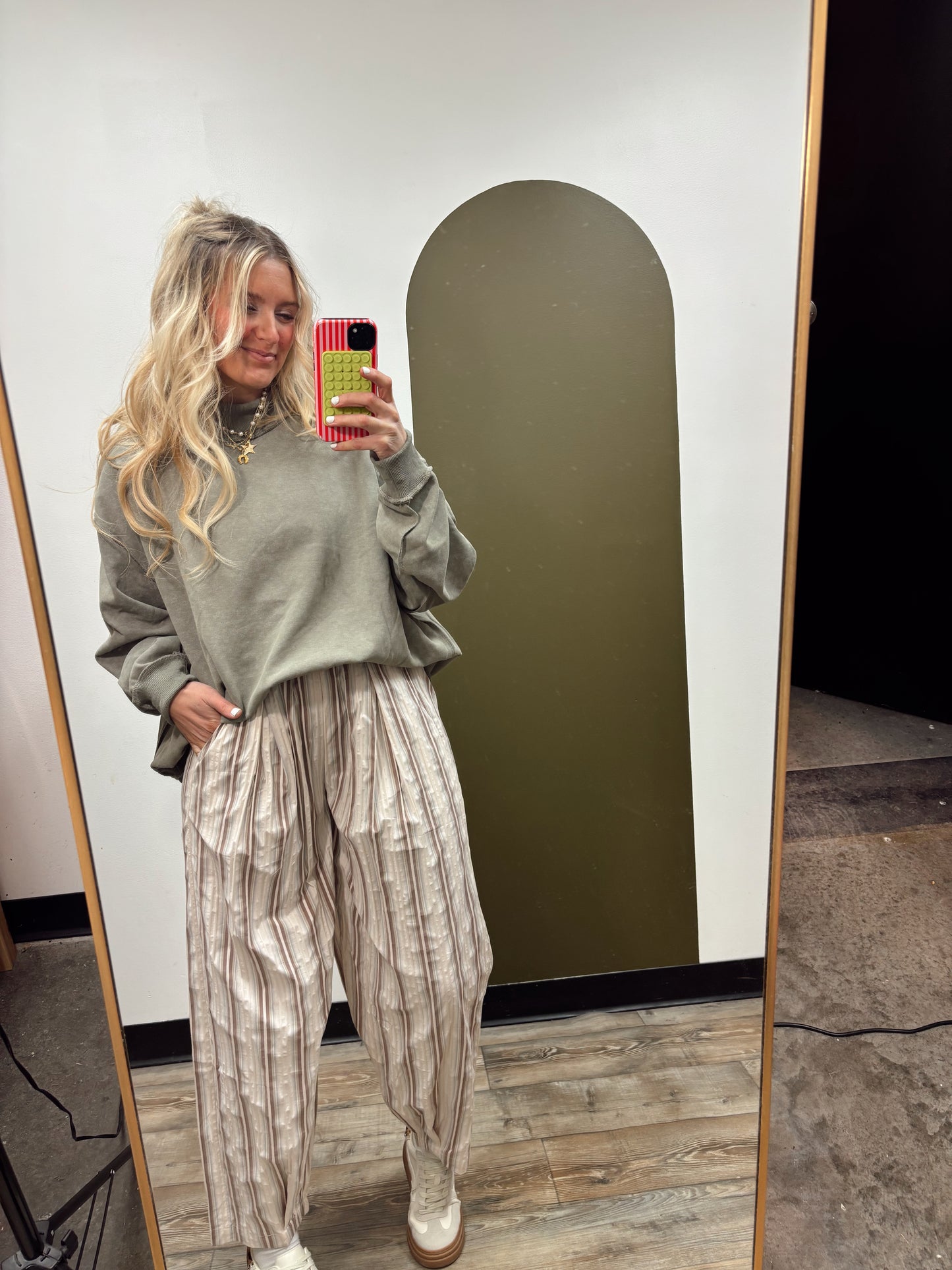 Liv Vintage Wash Mock Neck (Olive)