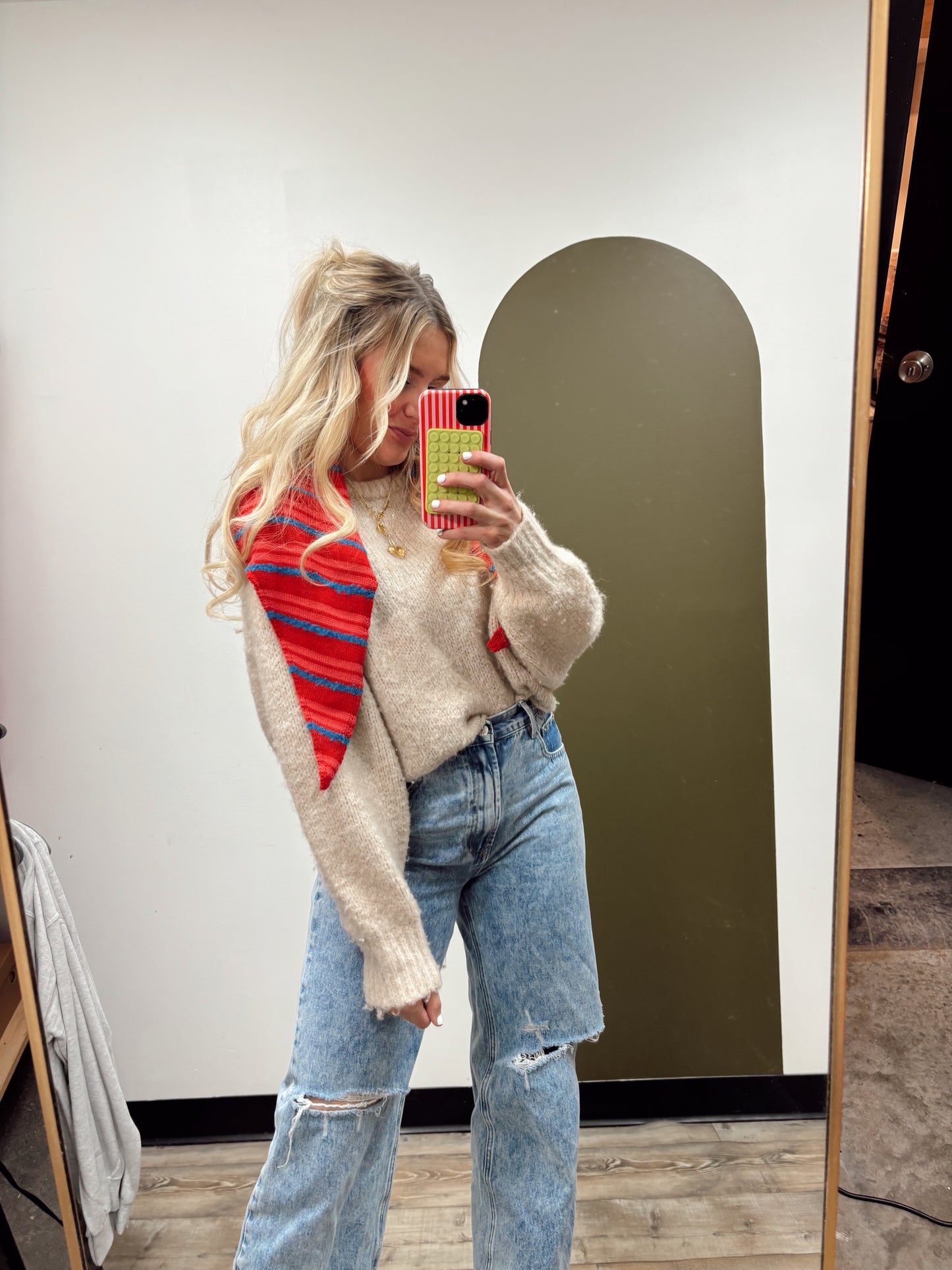 Triangle Scarf (Thin Stripe)