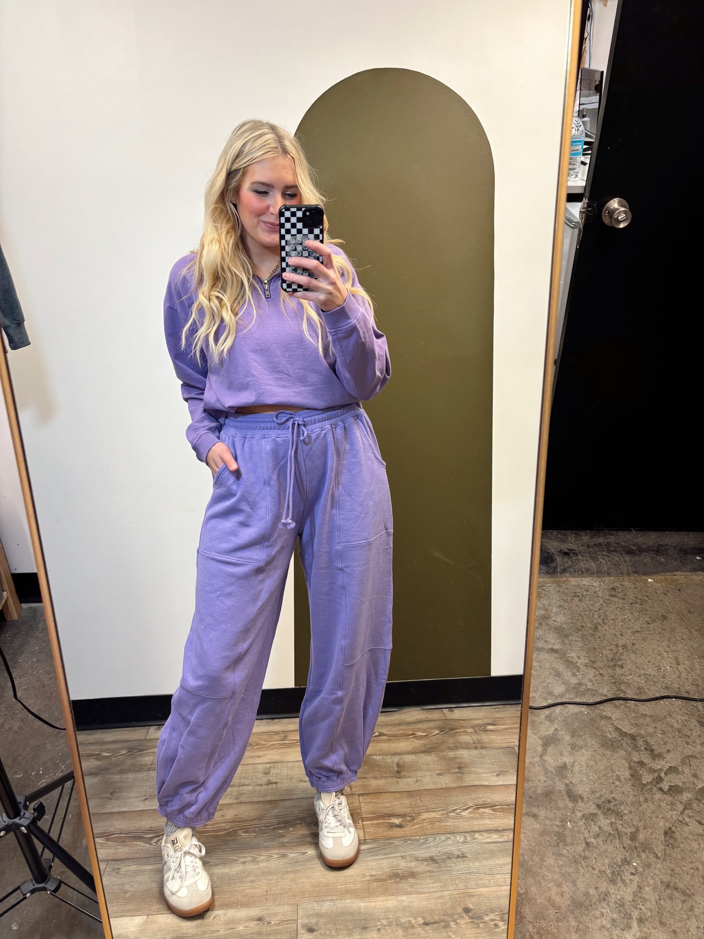 Jacie Jogger (Wisteria)