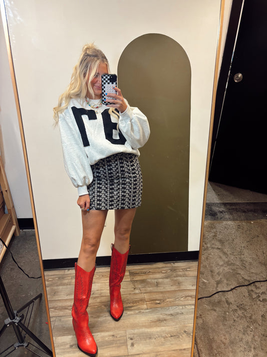 87 Sweatshirt