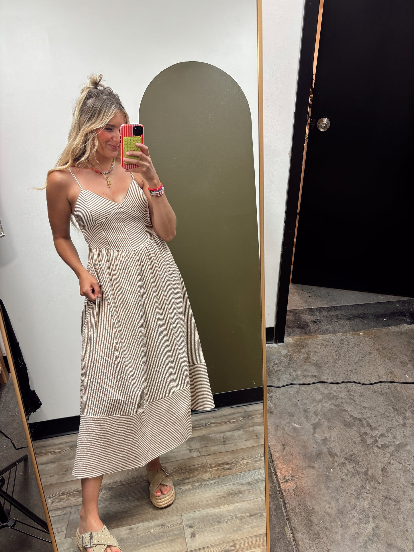 Make Memories Stripe Maxi (Brown)