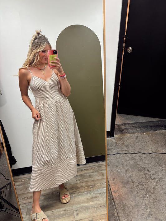 Make Memories Stripe Maxi (Brown)