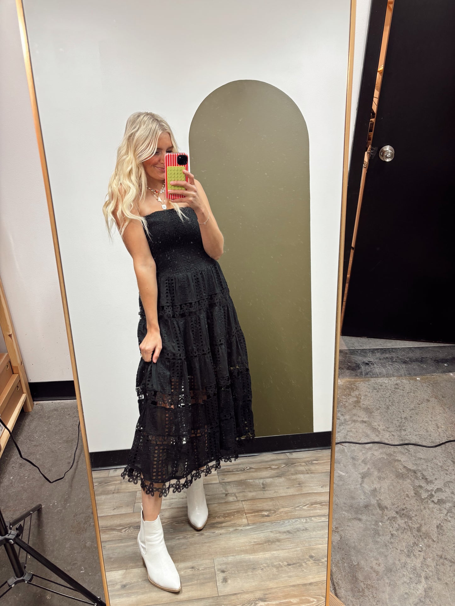 Vineyard Eyelet Dress (Black)