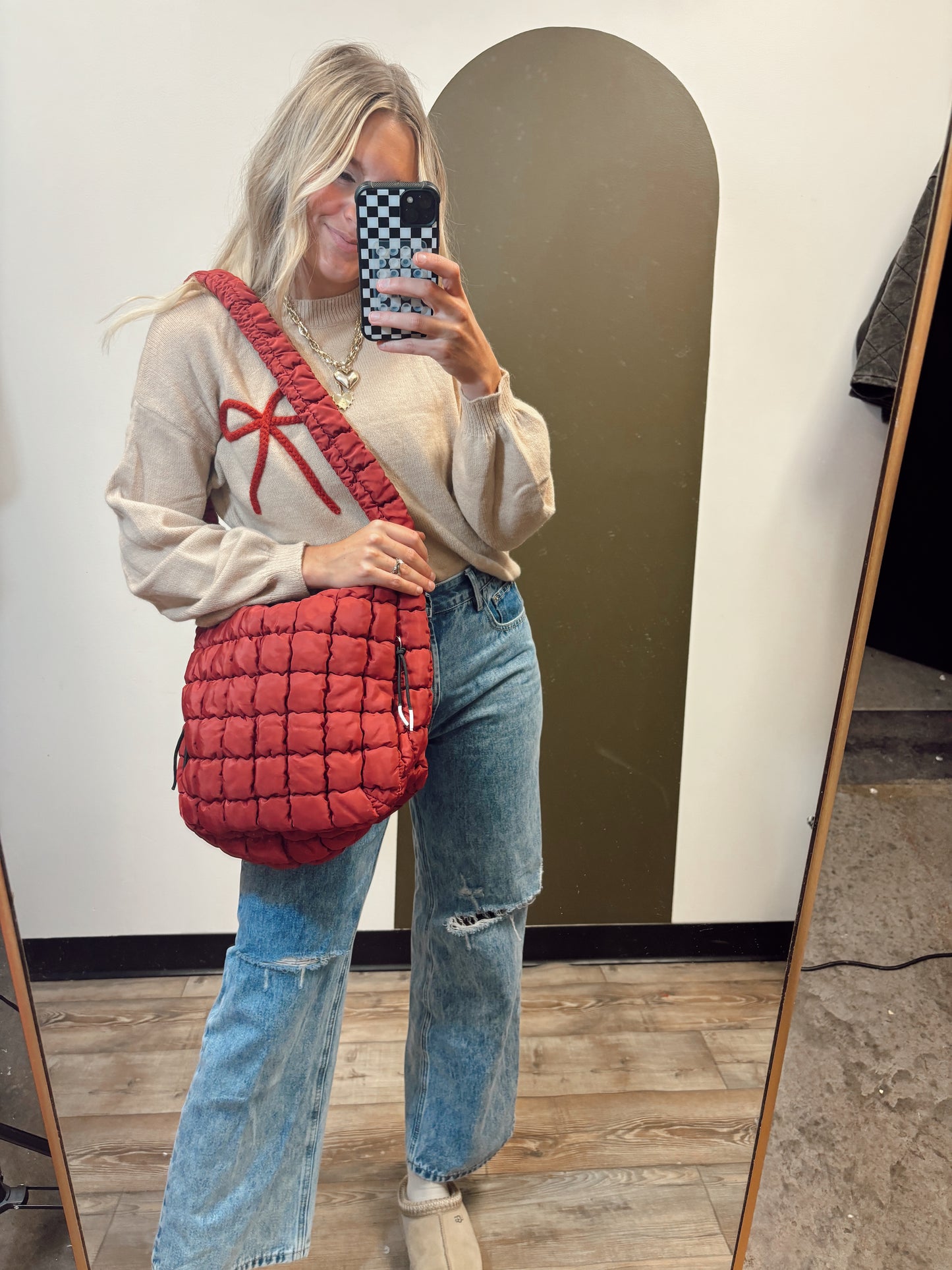 Carmen Quilt Hobo Bag (Crimson)