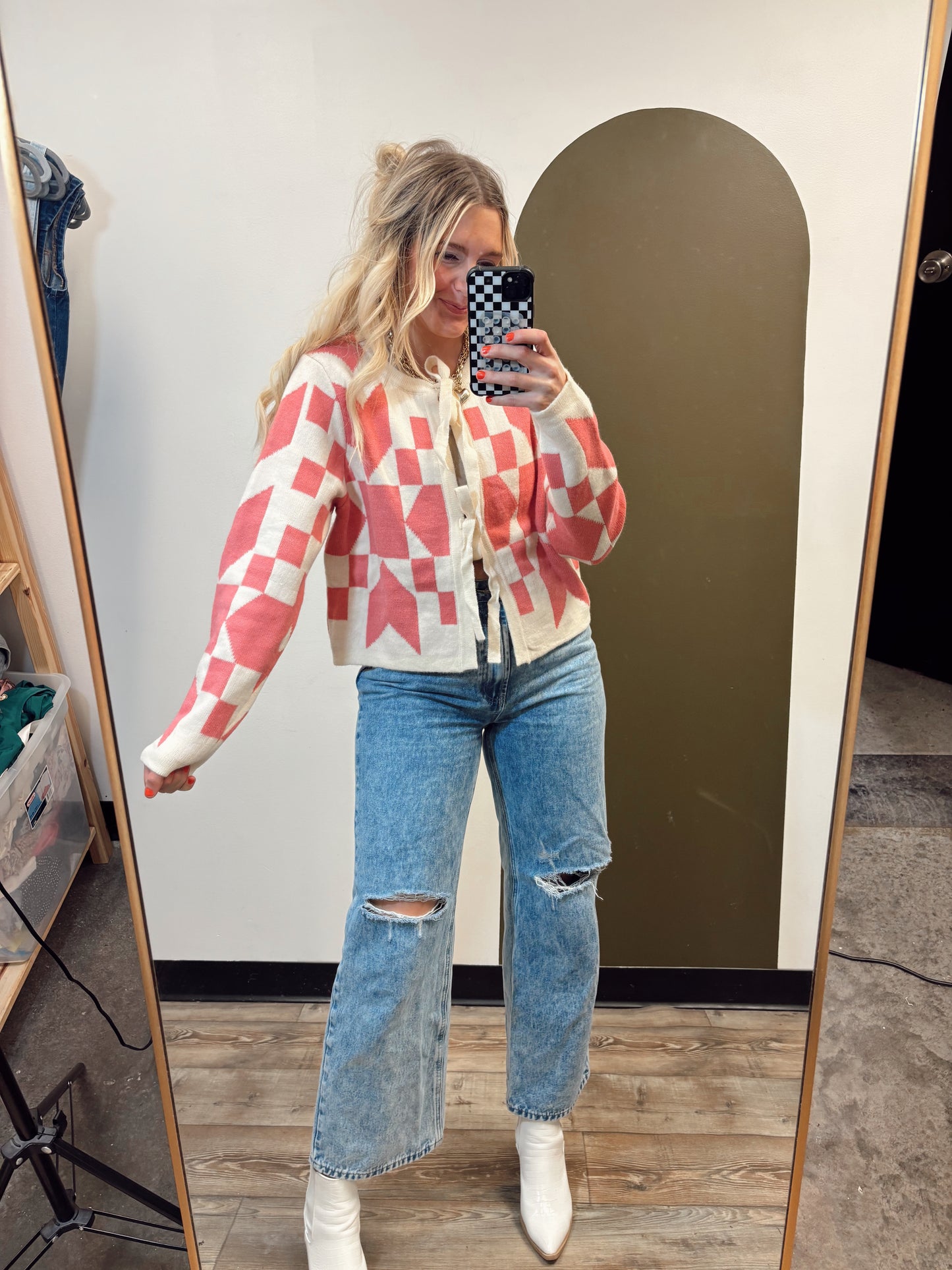 Shape Of You Cardigan (Pink)