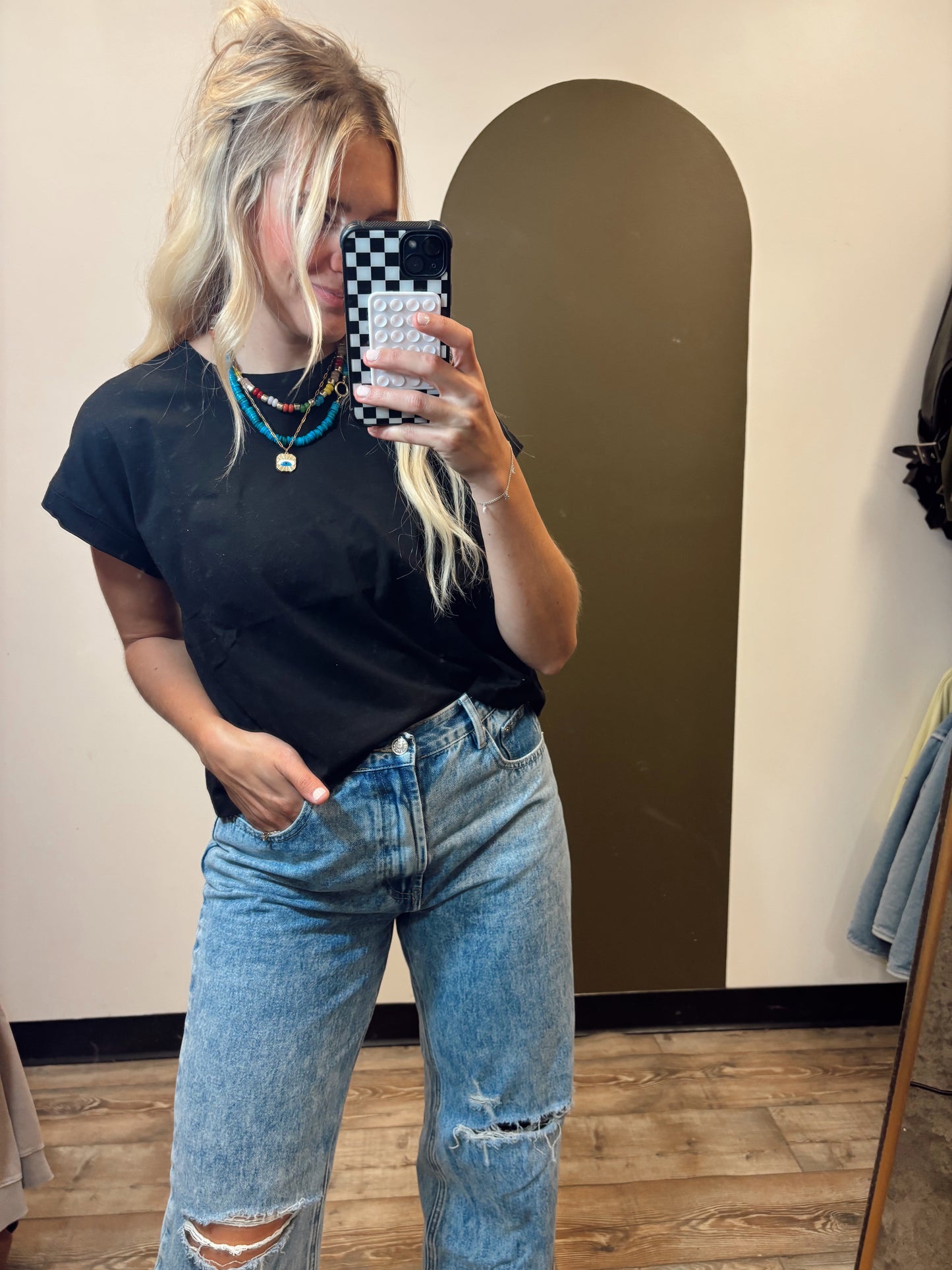 Lia Cuff Top (Black)