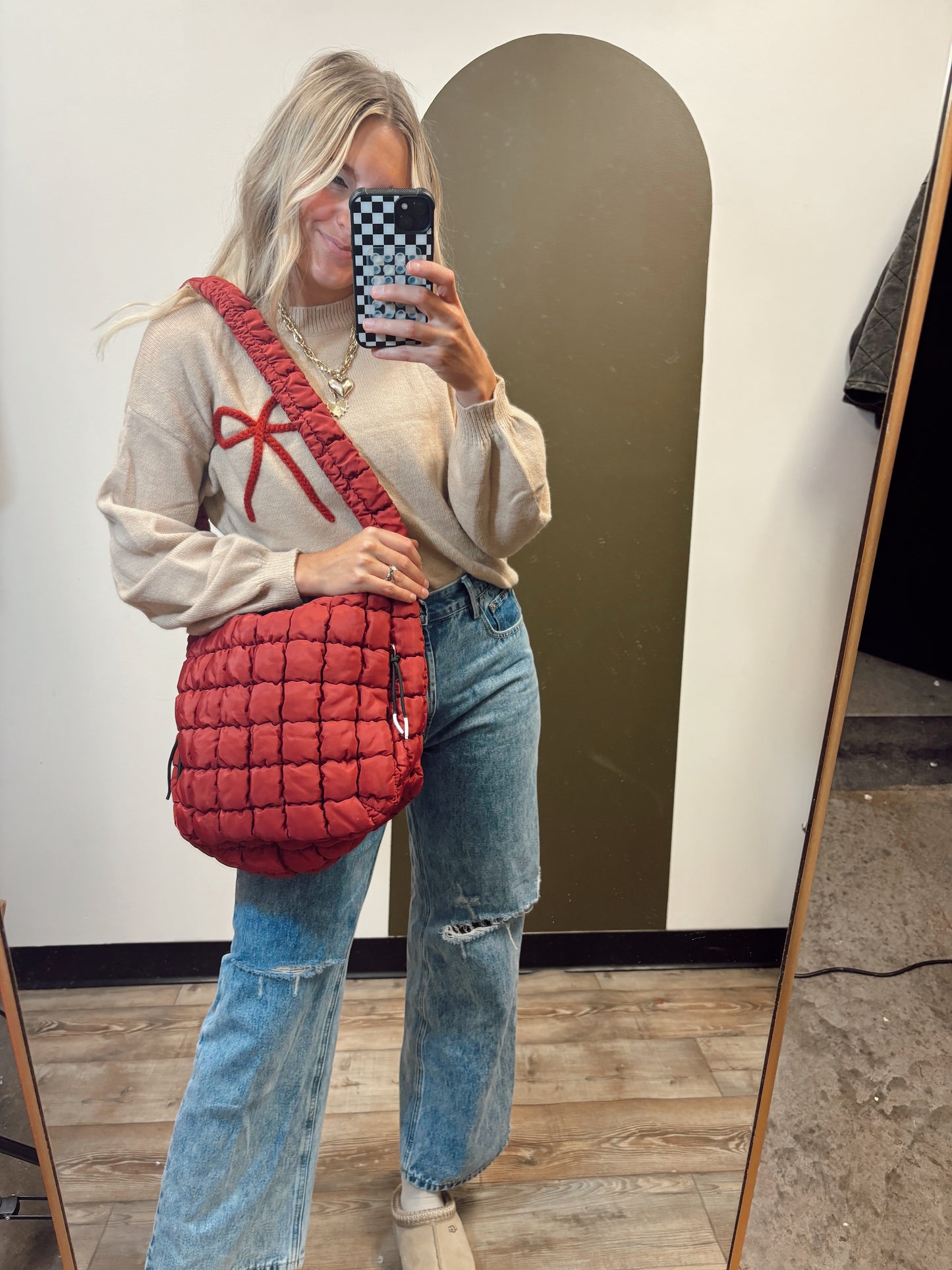 Carmen Quilt Hobo Bag (Crimson)