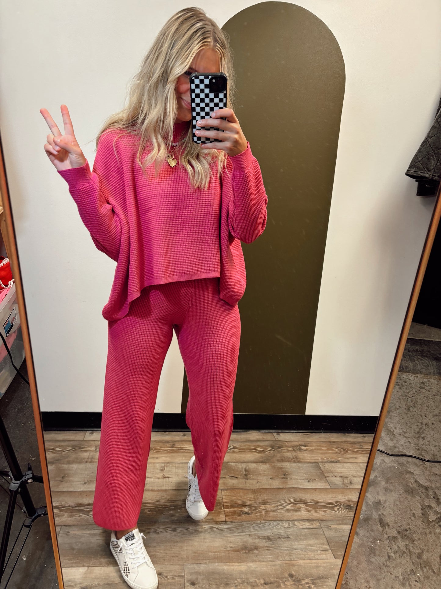 Rosy Textured Sweater (Pink)