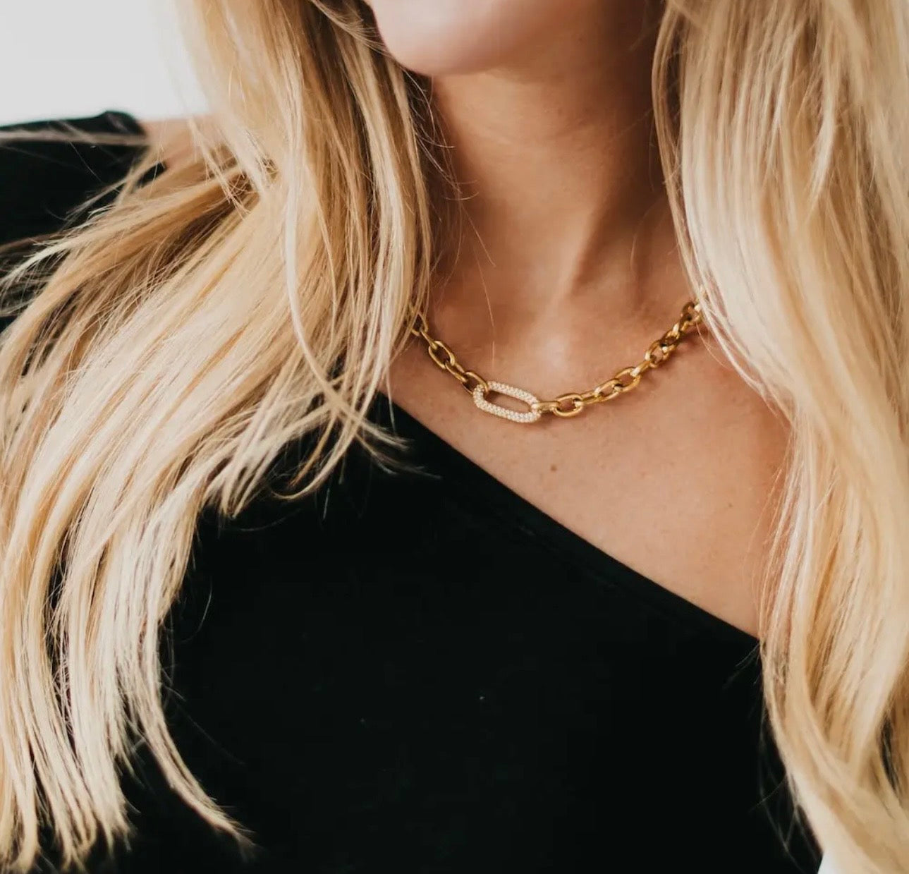 Michaela Diamond Chain Necklace