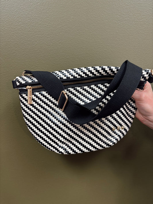 Diagonal Weave Westlyn Bag (Black/Cream)