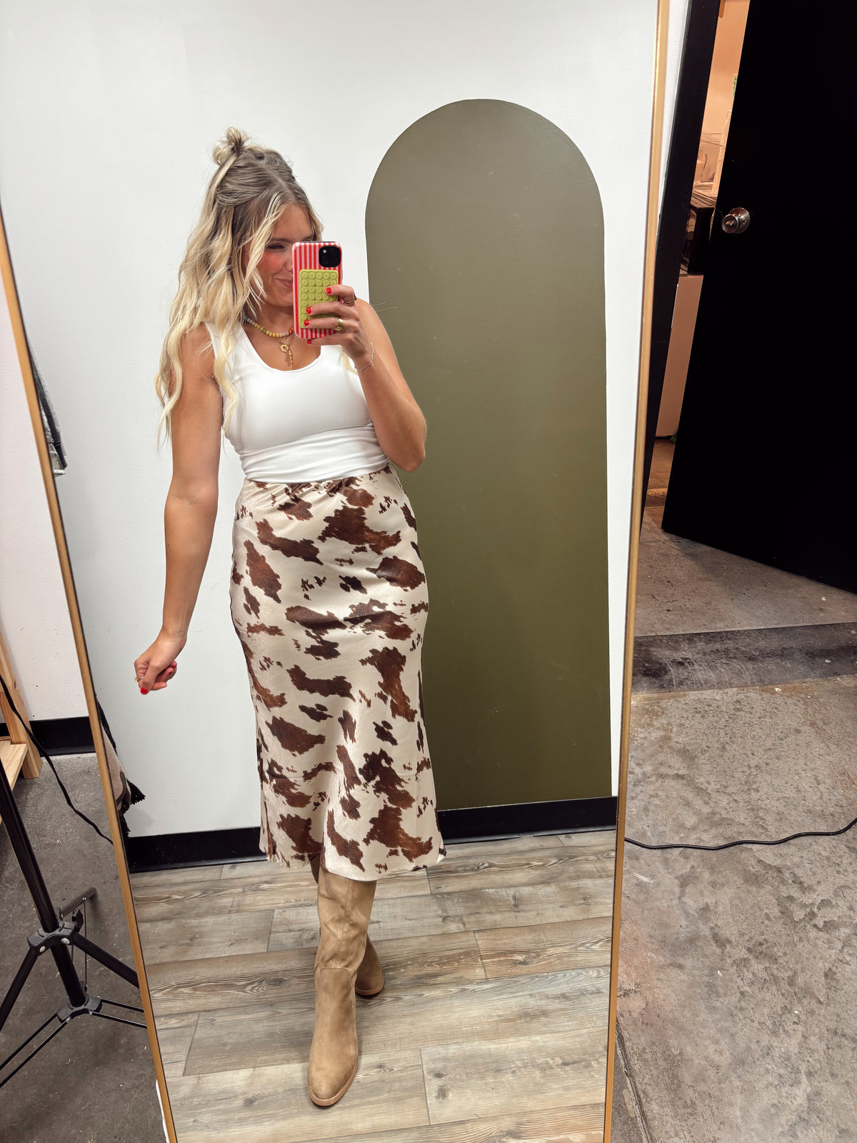 Western Chic Satin Skirt