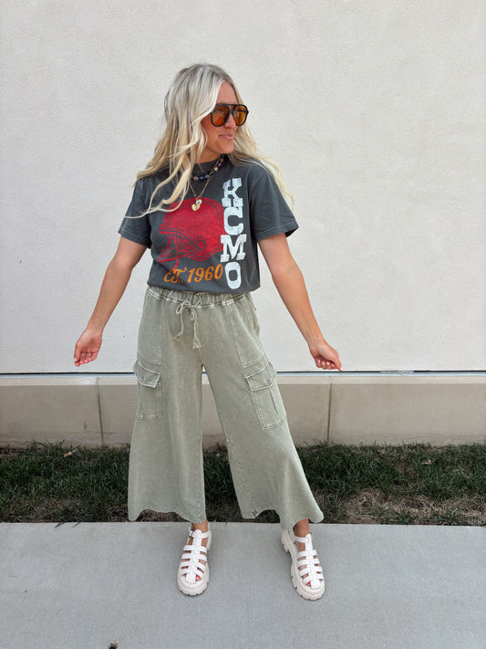 KCMO Helmet tee