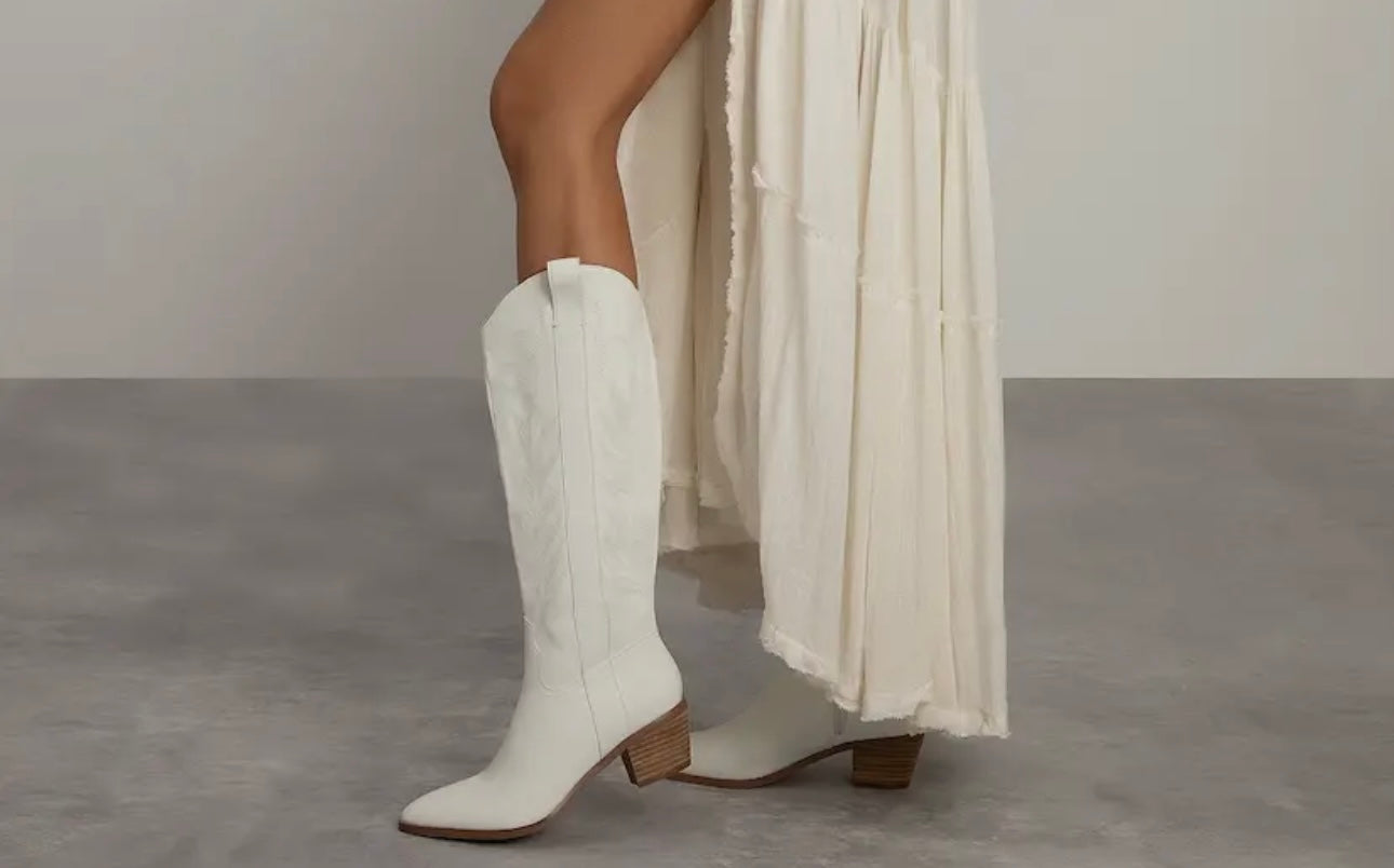 Inlay White Boot