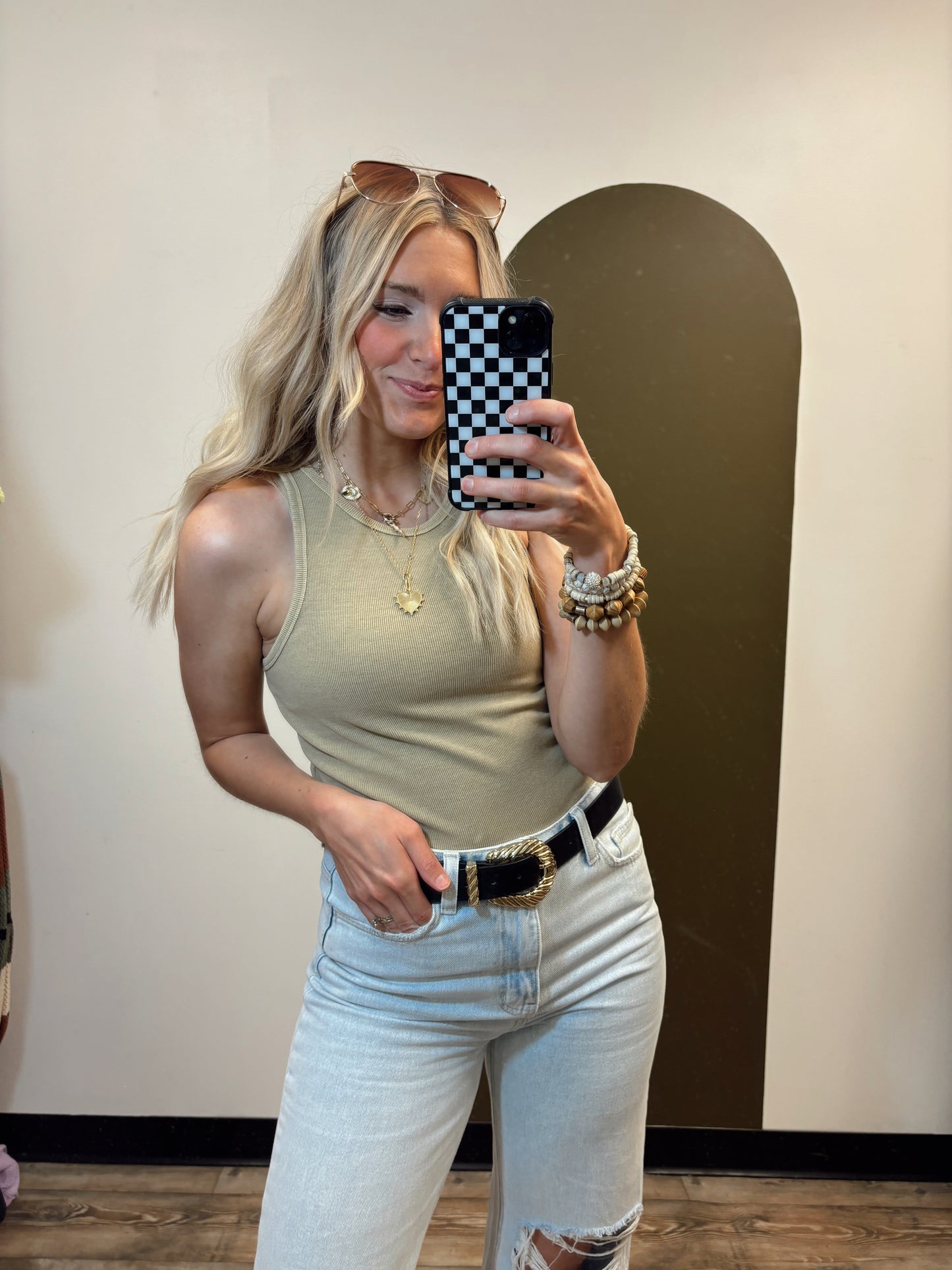 Summer Essential Tank (Taupe)