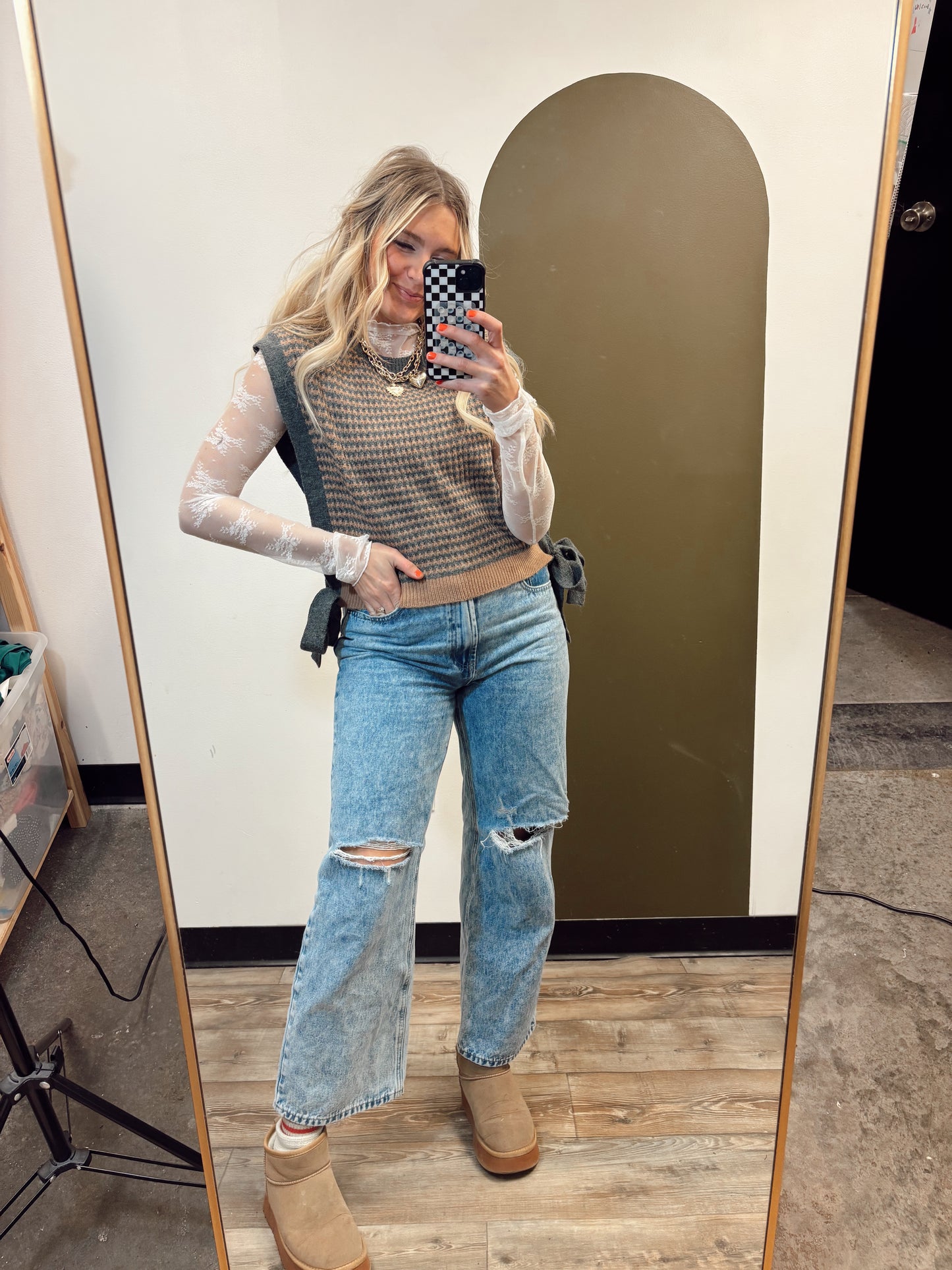 Patsy Sweater Vest (Taupe)
