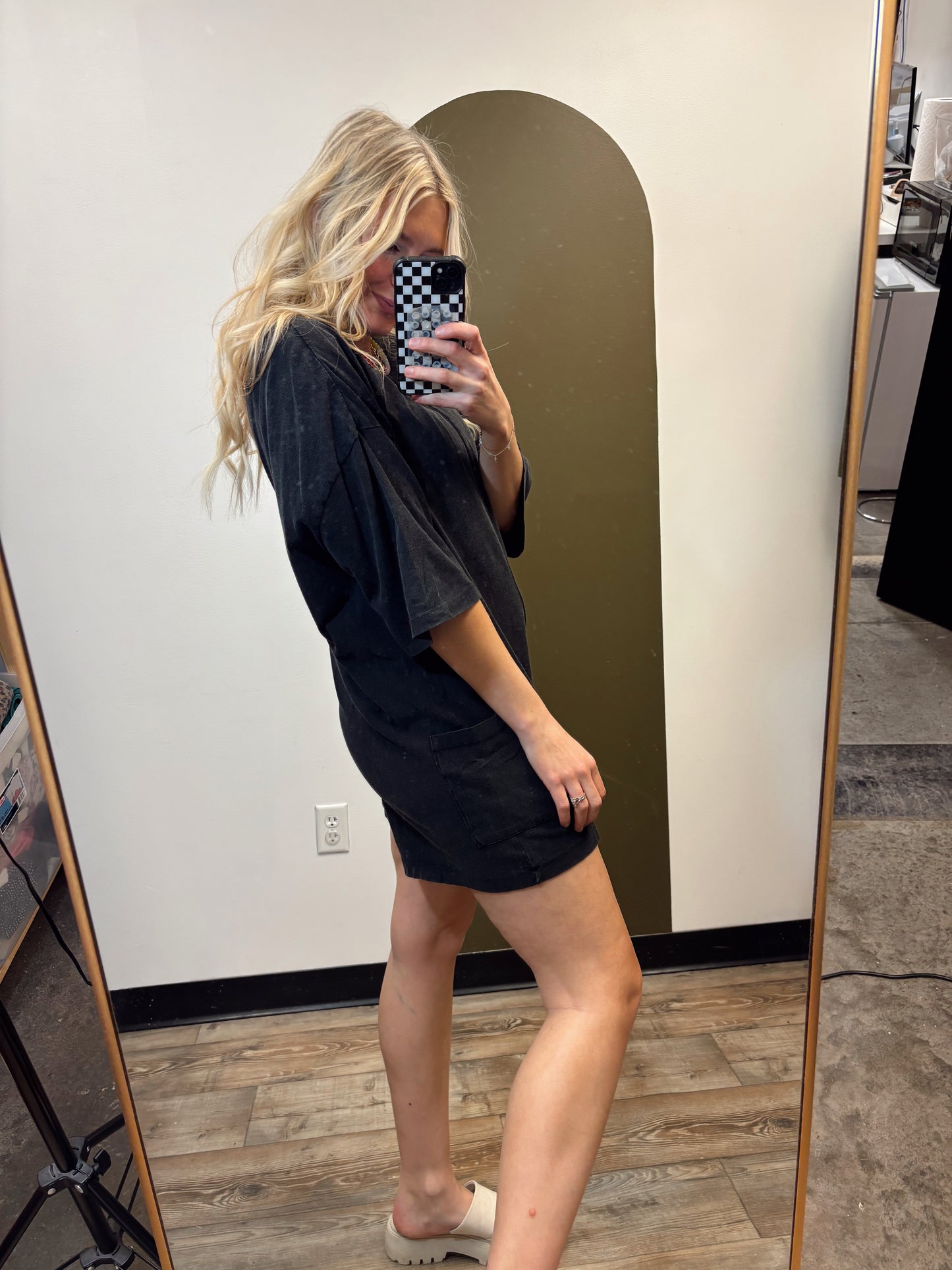 Short Stuff Romper (Black)