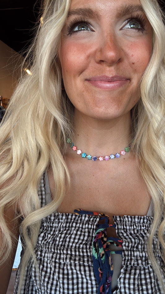 Daisy Pop Necklace