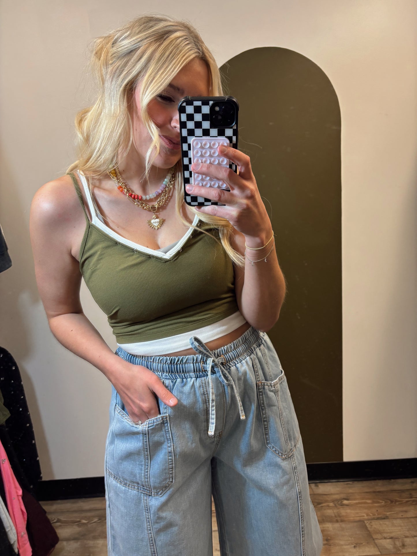 Button And Layer Tank (Olive)