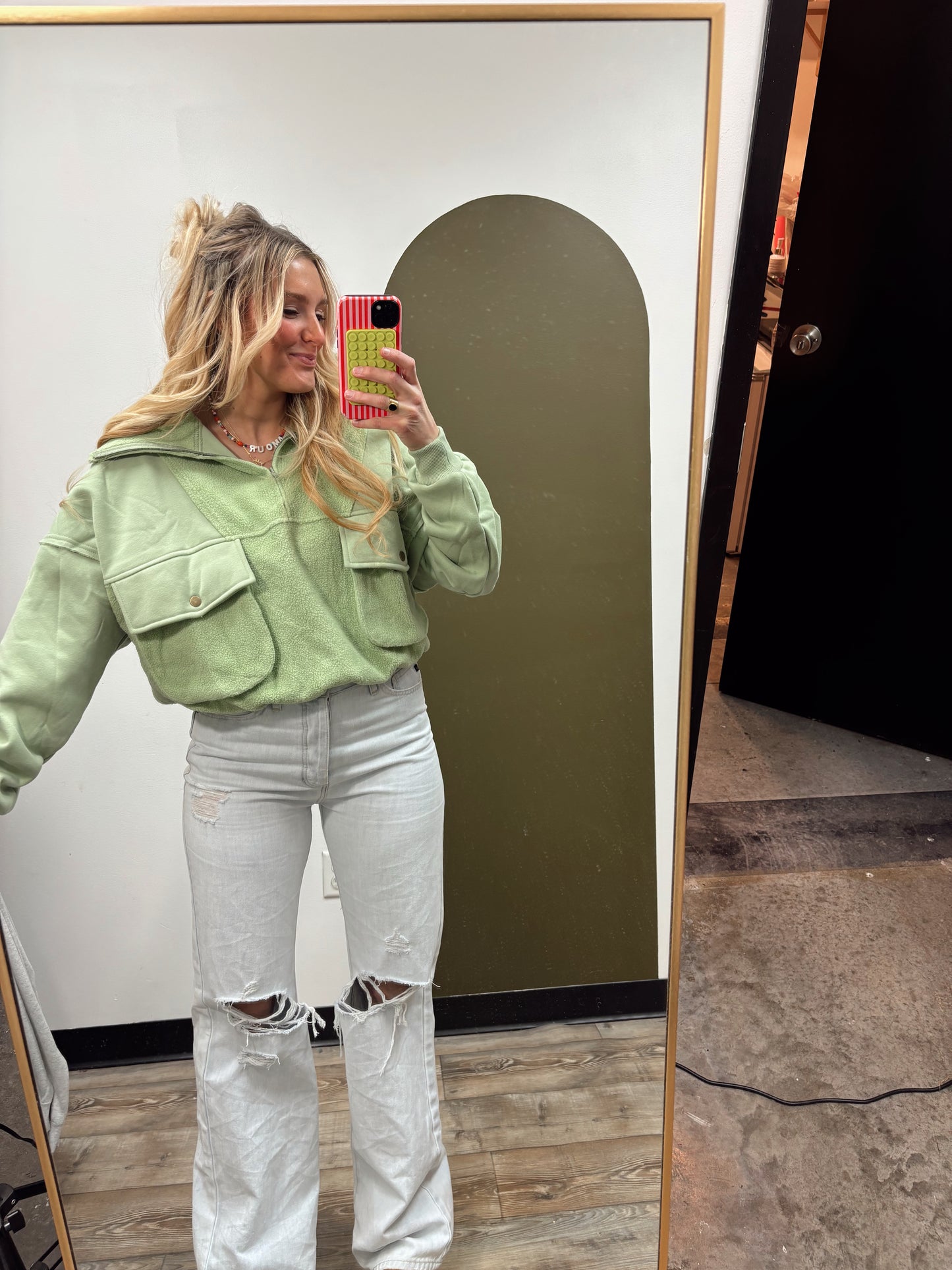 Carter Pullover (Green Tea)