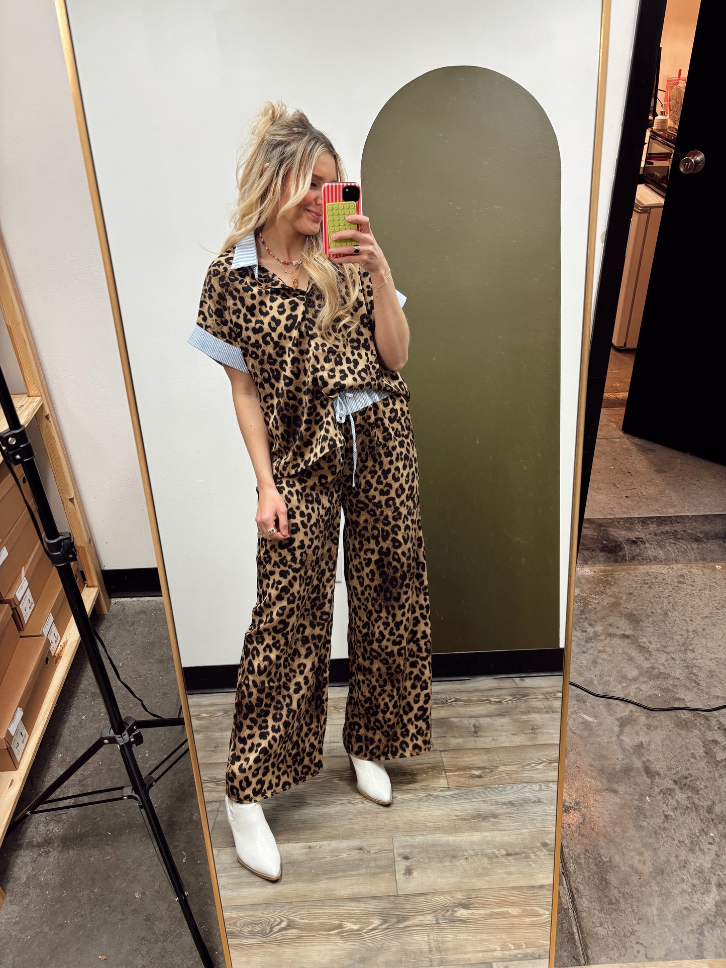 Brianne Collar Leopard Set