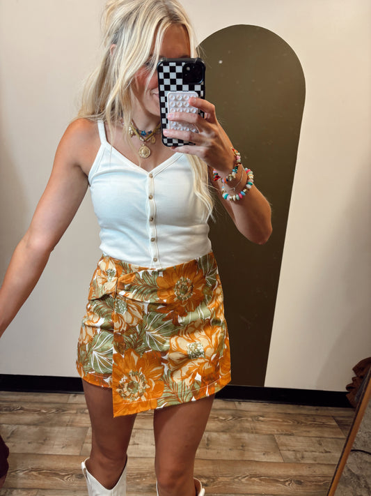 Heat Wave Button Tank (White)