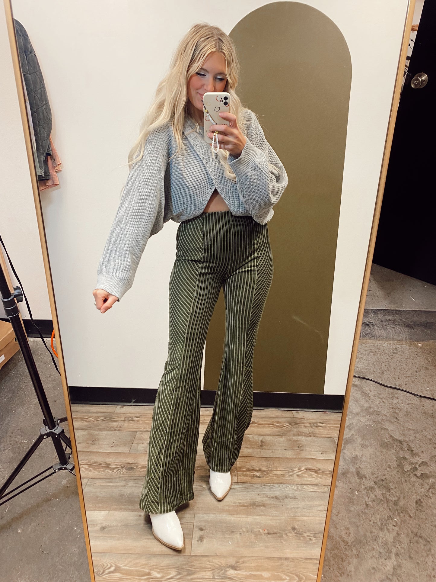 Luca Flare Pant (Green)
