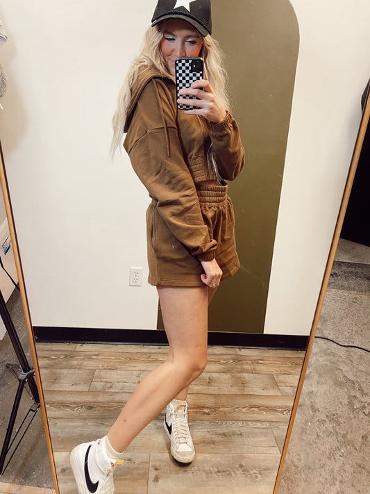 Lounge Around Short (Cocoa)