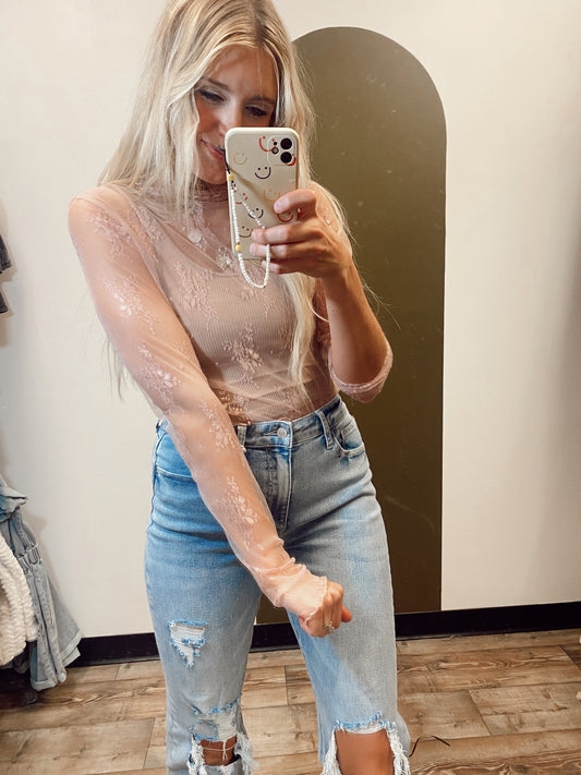 Lacy Layers Top (Blush)